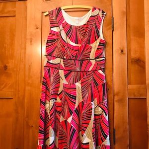 Great colors, comfortable Dress Barn dress.